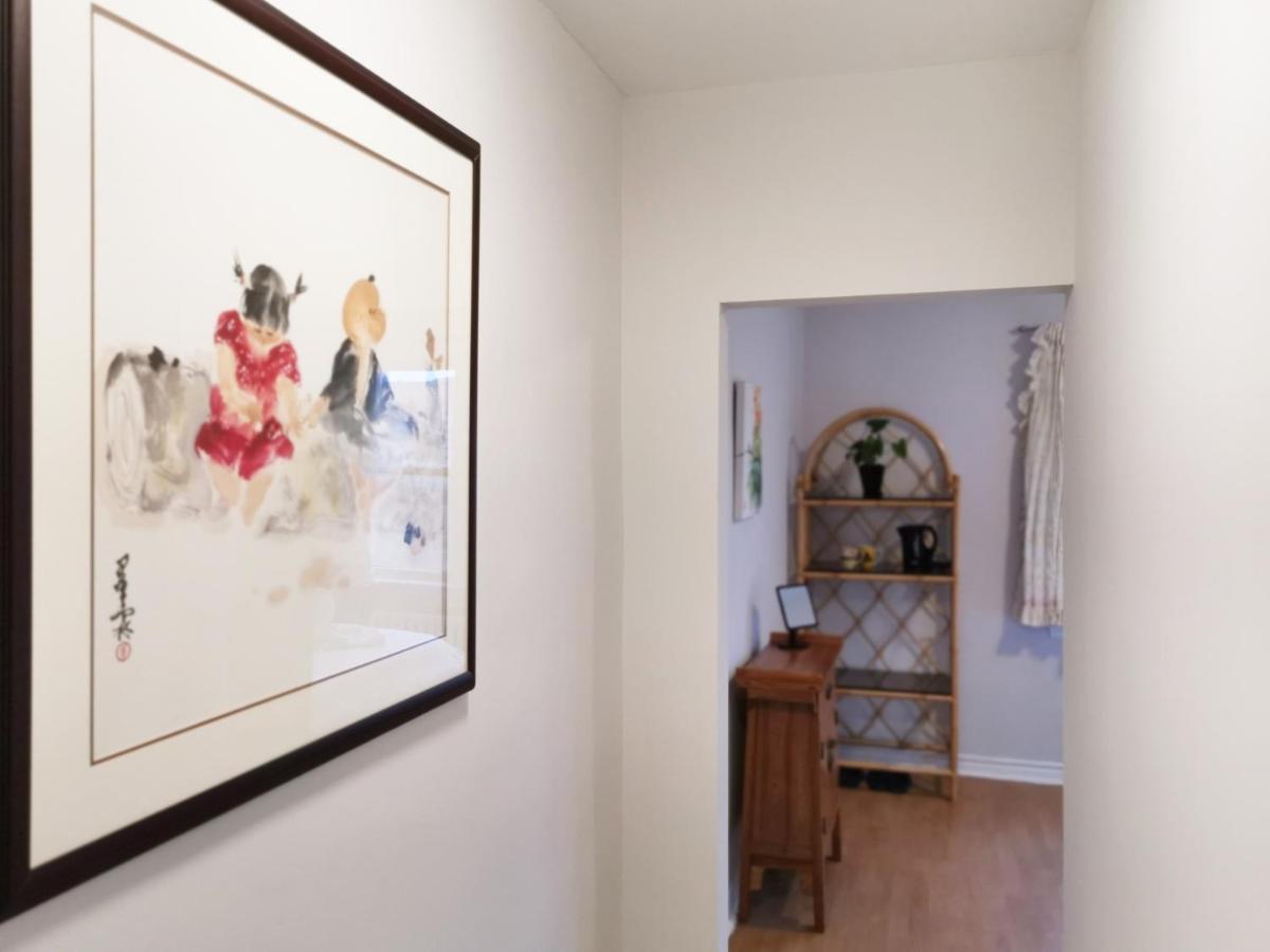 Cozy Private Rm Heart Of North York Free Parking Full Kitchen Close To Downtown Apartment Toronto Luaran gambar